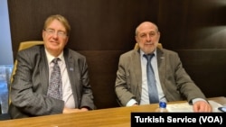 Avrupa Konseyi Parlamenterler Meclisi (AKPM) eş raportörler John Howell ve Boriss Cilevics