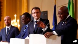 Avrupa Konseyi Başkanı Charles Michel, Senegal Devlet Başkanı Macky Sall, Fransa Cumhurbaşkanı Emmanuel Macron ve Gana Devlet Başkanı Nana Afuko Addo